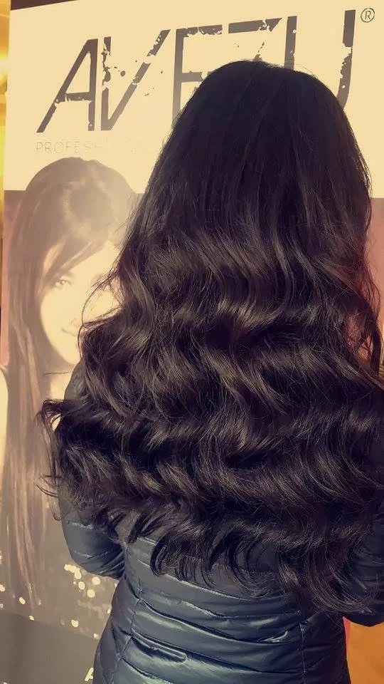 1463571120-avezu-extensions-volume-healthyhair-strong-hair-curlyhair-wavyhair