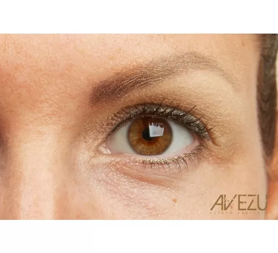 champagne - Glamour øjenskygge - shimmer - Dinair airbrush makeup - avezu